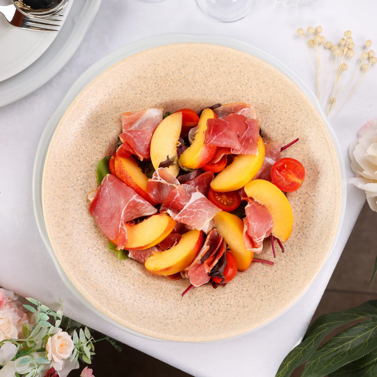 Salata prosciutto